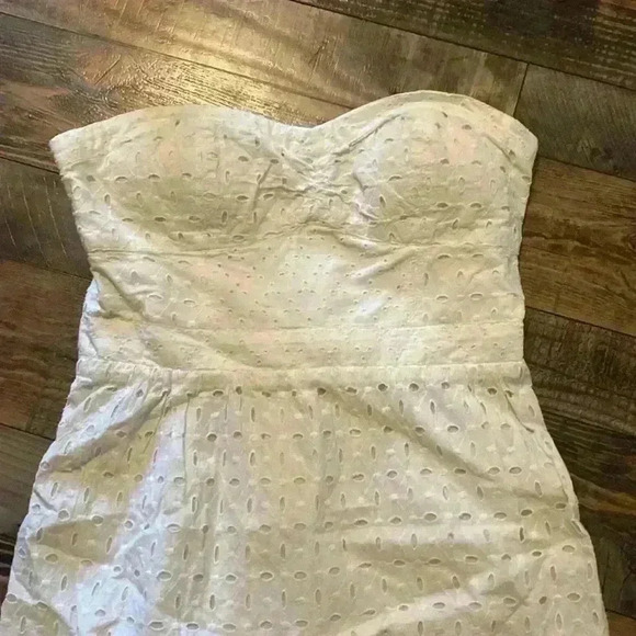 NWT American Eagle women’s size 6 can remove straps to make strapless! - Picture 3 of 4